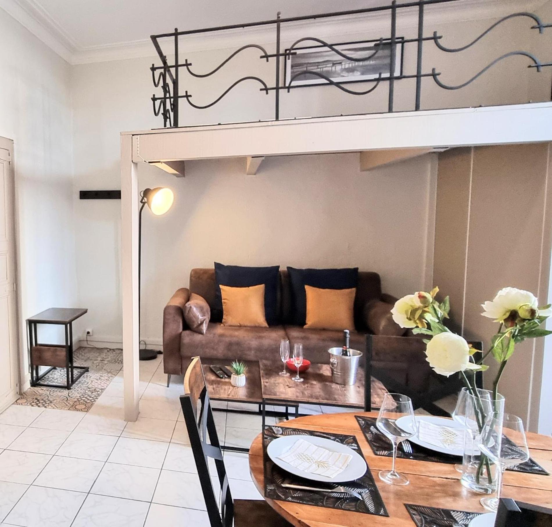 Appartement Le Montmorency 35 Authentique Centre Historique Climatisation